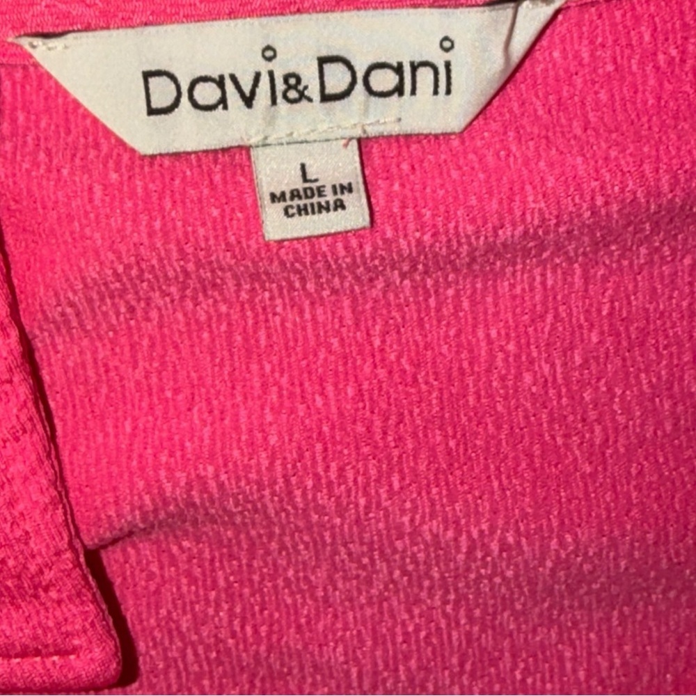 DAVI & DANI Hot Pink Short Sleeve Button-Up Pajama Set - Picture 4 of 7
